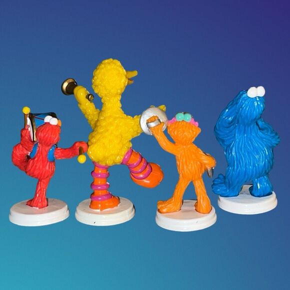 VTG Sesame Street Wilton Cake Toppers Figures Big Bird Zoe Elmo Cookie Band B18 - Picture 7 of 7